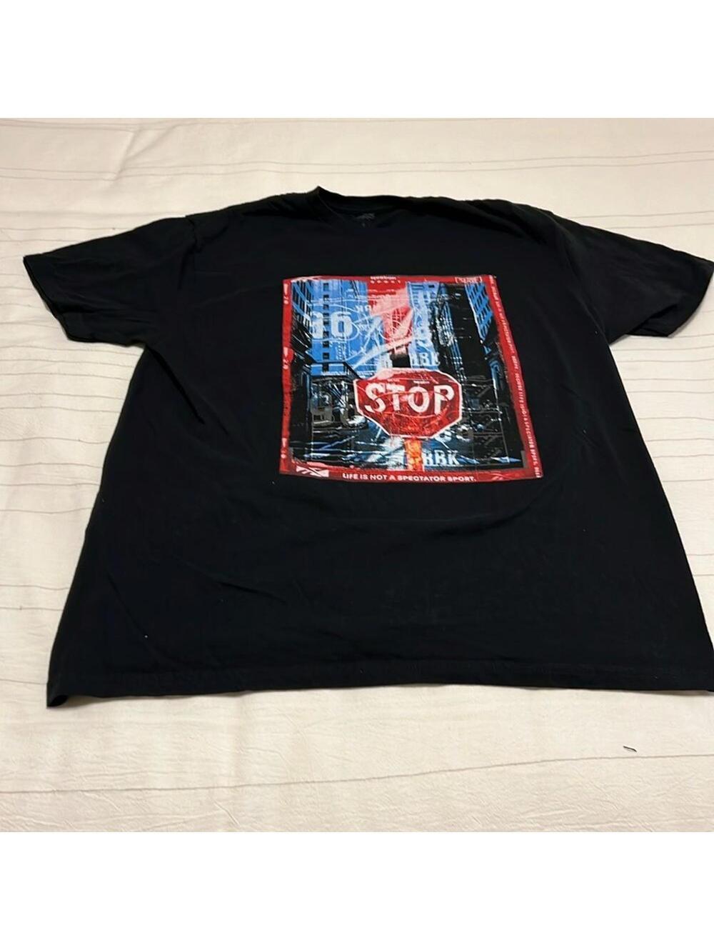 Reebok Mens Graphic T-Shirt Black Life Is Not A Spectator Sport Size M